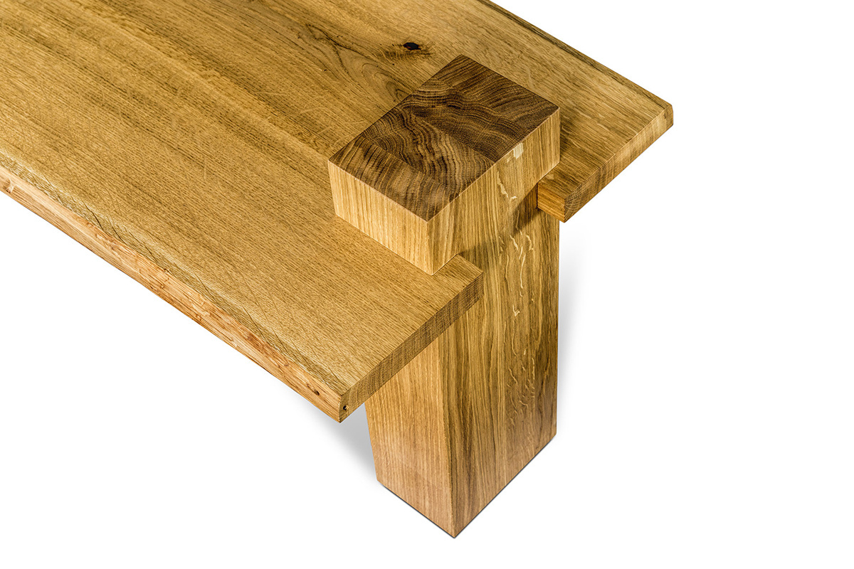 drewniana ława z litego drewna, stolik na wawę